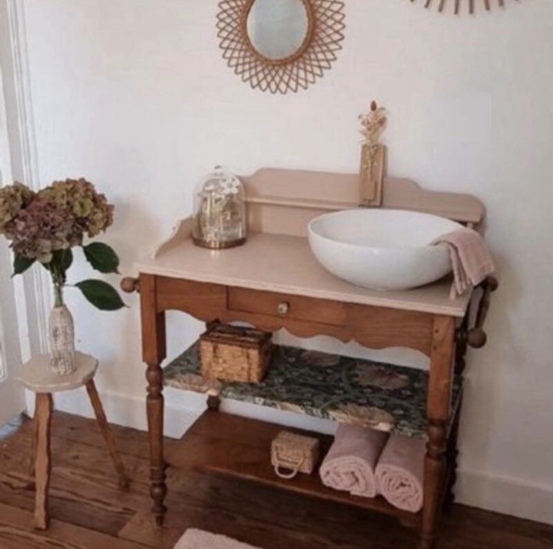 Table de toilette vintage – Image 3