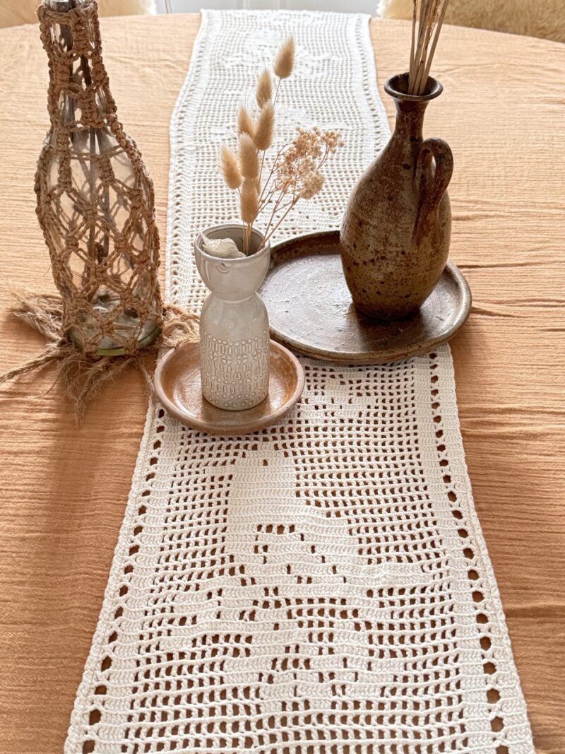 Chemin de table crochet vintage – Image 2