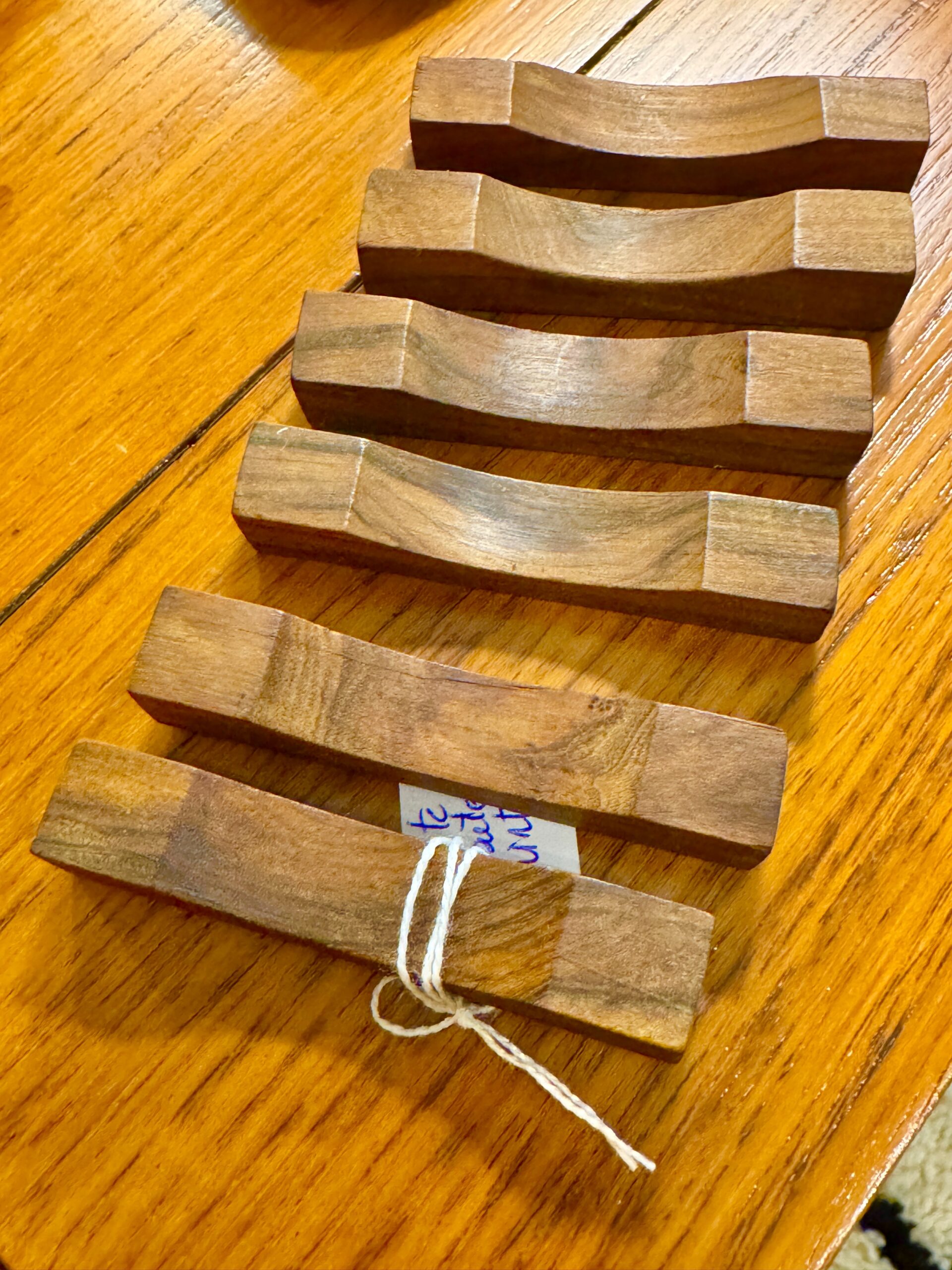 Portes couteaux bois vintage