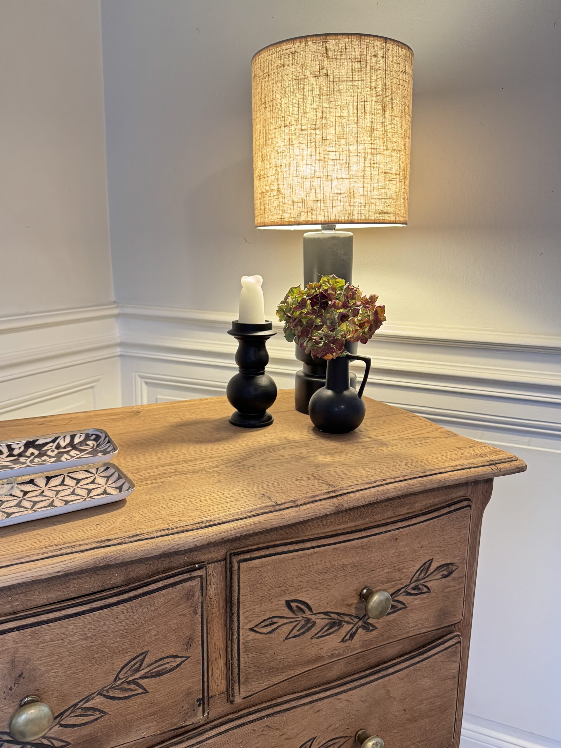 Commode ancienne bois sculpté – Image 4