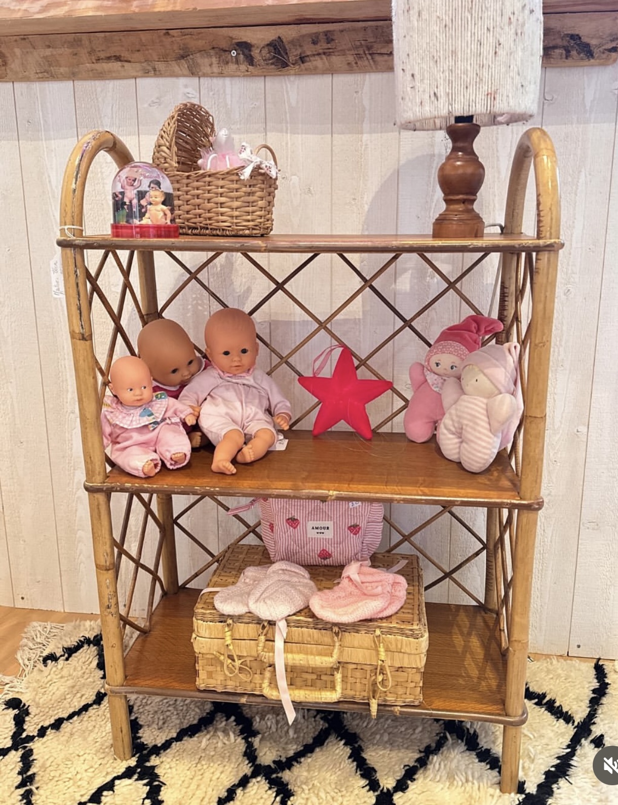 Etgère rotin Louis Sognot Vintage – Image 4