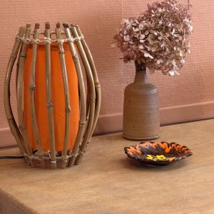 Lampe à poser vintage années 70 en bambou, style louis sognot