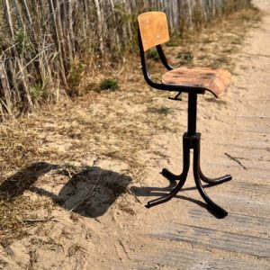 chaise ancienne vintage atelier artiste bienaise